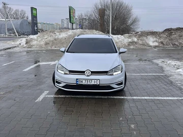Авто Volkswagen Golf 2017 № 8584057