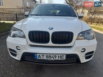 Авто BMW X5 2010 № 8584113