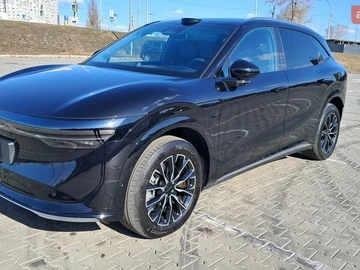 Авто  7X 2025 № 8584380