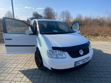 Авто Volkswagen Touran 2004 № 8584672