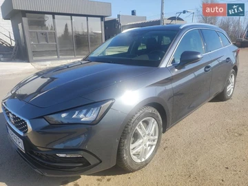 Авто SEAT Leon Sportstourer 2020 № 8585146