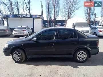 Авто Opel Astra 2005 № 8585421