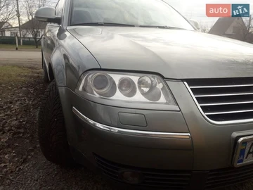 Авто Volkswagen Passat 2004 № 8585711