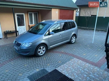 Авто Volkswagen Touran 2007 № 8585743