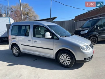 Авто Volkswagen Caddy 2009 № 8586004
