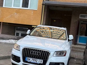 Авто Audi Q5 2015 № 8586268