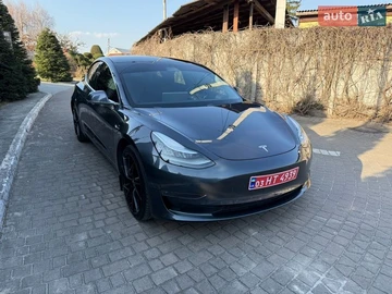 Авто Tesla Model 3 2019 № 8586550