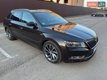 Авто Skoda Superb 2017 № 8586829