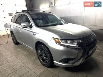 Авто Mitsubishi Outlander 2022 № 8586845