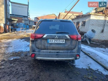 Авто Mitsubishi Outlander 2017 № 8586911