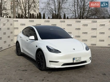 Авто Tesla Model Y 2022 № 8587401