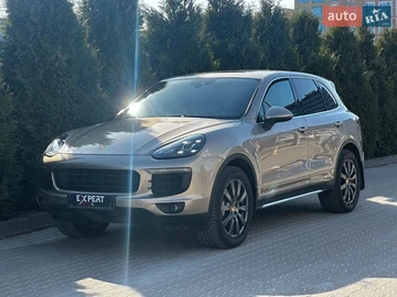 Авто Porsche Cayenne 2016 № 8587535