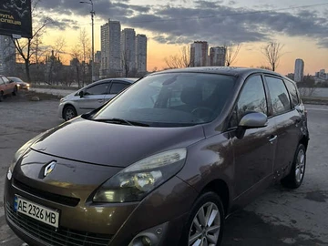 Авто Renault Scenic 2010 № 8587605
