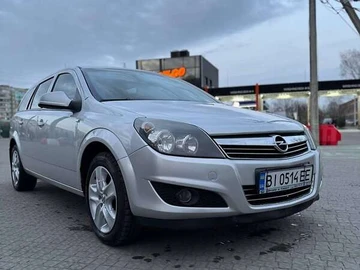 Авто Opel Astra 2013 № 8587633