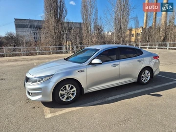 Авто KIA K5 2016 № 8587717