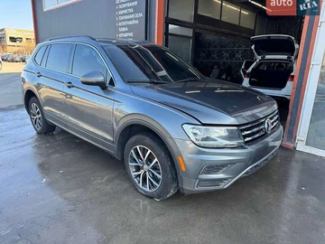 Авто Volkswagen Tiguan 2018 № 8587739