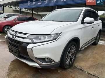 Авто Mitsubishi Outlander 2018 № 8587784