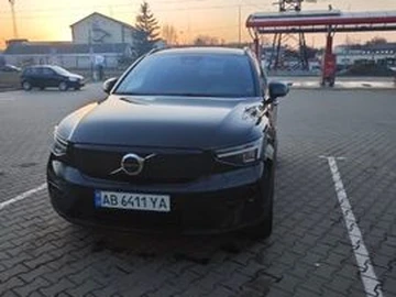 Авто Volvo Xc40 2023 № 8587983
