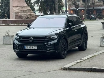 Авто Volkswagen Touareg 2024 № 8588011