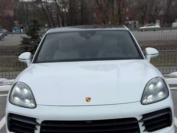 Авто Porsche Cayenne 2021 № 8588012