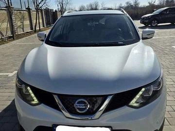 Авто Nissan Rogue Sport 2018 № 8588403