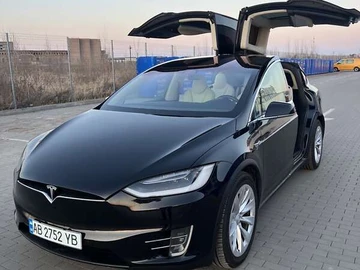 Авто Tesla Model X 2018 № 8588637