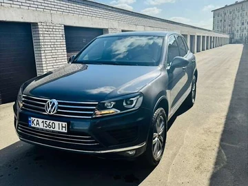 Авто Volkswagen Touareg 2015 № 8588676