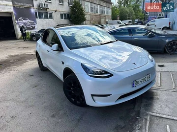 Авто Tesla Model Y 2022 № 8588691