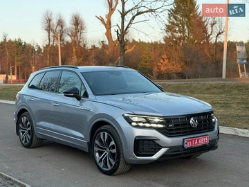 Авто Volkswagen Touareg 2019 № 8588703