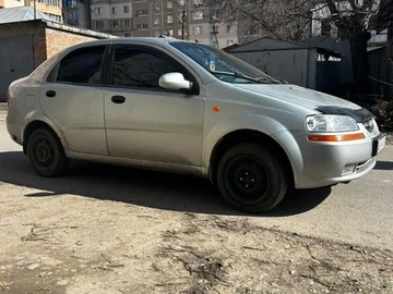 Авто Chevrolet Aveo 2005 № 8588751