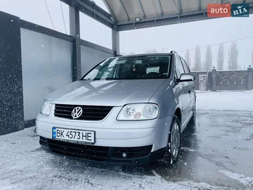 Авто Volkswagen Touran 2006 № 8588817