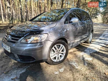 Авто Volkswagen Golf Plus 2006 № 8588845