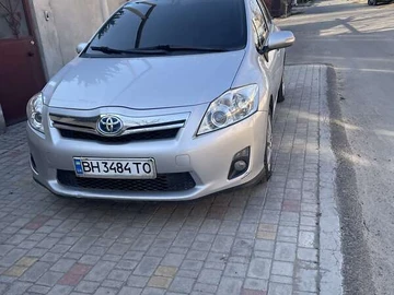 Авто Toyota Auris 2011 № 8588886