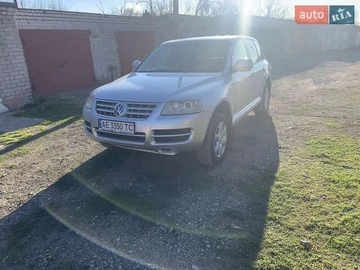 Авто Volkswagen Touareg 2004 № 8588889