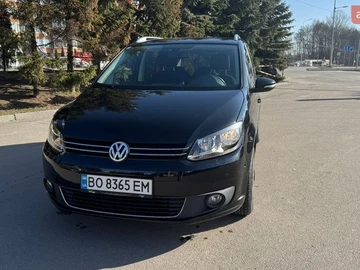 Авто Volkswagen Touran 2014 № 8588989
