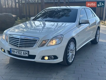 Авто Mercedes E-Class 2011 № 8589001