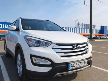 Авто Hyundai Santa Fe 2015 № 8589091