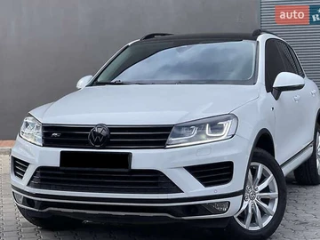 Авто Volkswagen Touareg 2016 № 8589115
