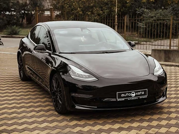 Авто Tesla Model 3 2020 № 8589135