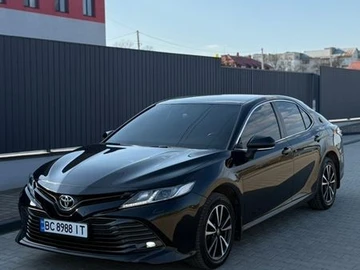 Авто Toyota Camry 2018 № 8589320