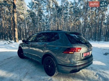 Авто Volkswagen Tiguan 2022 № 8589338