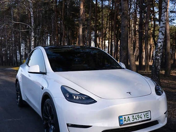 Авто Tesla Model Y 2021 № 8589384
