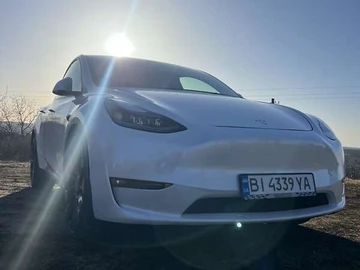 Авто Tesla Model Y 2024 № 8589389