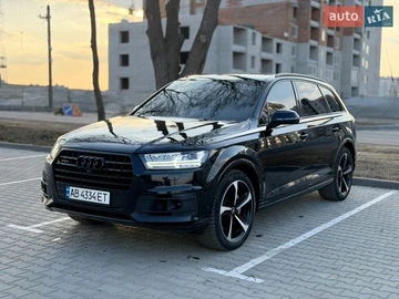 Авто Audi Q7 2018 № 8589401