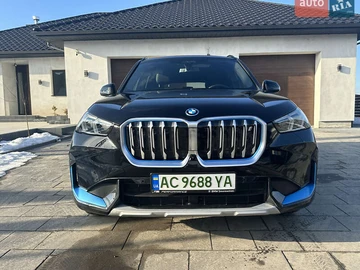 Авто BMW Ix1 2023 № 8589410