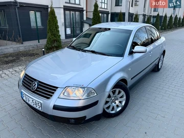 Авто Volkswagen Passat 2004 № 8589481