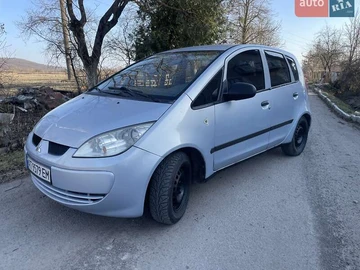 Авто Mitsubishi Colt 2005 № 8589504