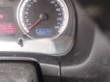 Авто Volkswagen Golf 2005 № 8589676