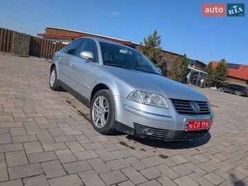 Авто Volkswagen Passat 2004 № 8589831
