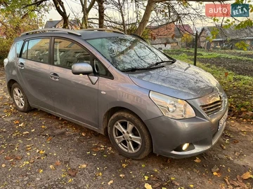 Авто Toyota Verso 2011 № 8589903